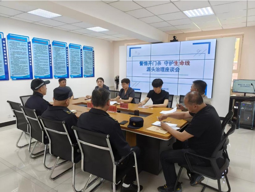 江源区人民法院联合多部门开展专题普法