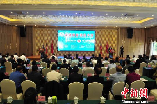 图为中缅创新创业大赛开幕式。 缪超 摄 中缅创新创业者“同台比拼”擦出“合作火花”